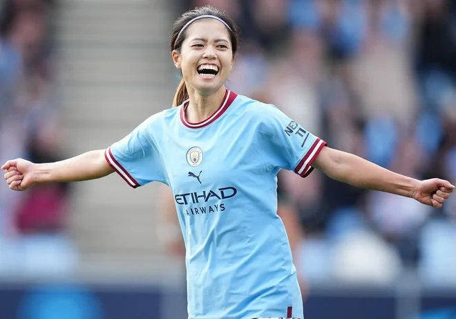 長谷川唯の年俸や評価まとめ！イギリスでの人気がスゴイって本当？